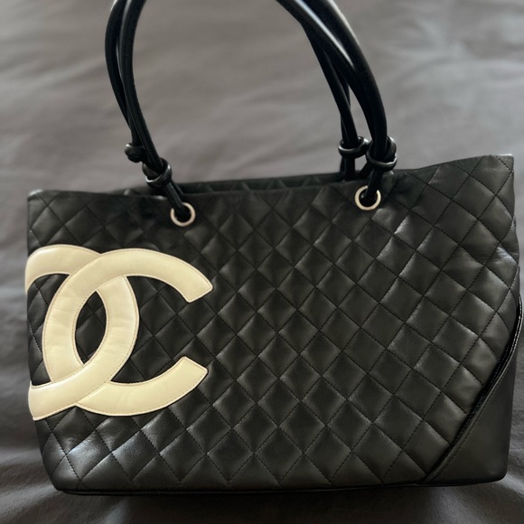CHANEL Calfskin Quilted Large Cambon Tote - Picture 4 of 12